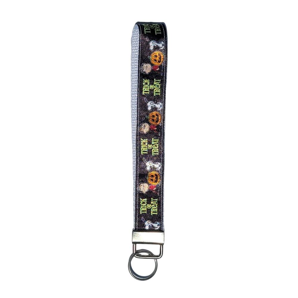 Halloween Trick Or Treat Lanyard Style Keychain Wrist Key Fob Handmade Dog Boy